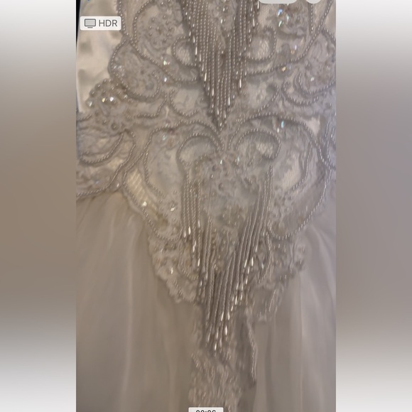 HANDMADE SILK WEDDING DRESS CATHEDRAL TRAIN - Picture 11 of 14